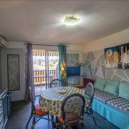Cosy 35 M2 With Balcony In A Quiet Residence Fréjus Zewnętrze zdjęcie