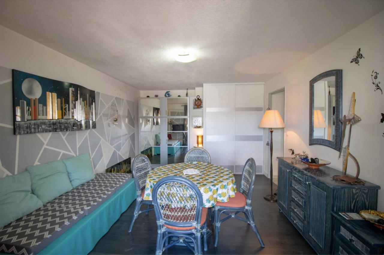 Cosy 35 M2 With Balcony In A Quiet Residence Fréjus Zewnętrze zdjęcie
