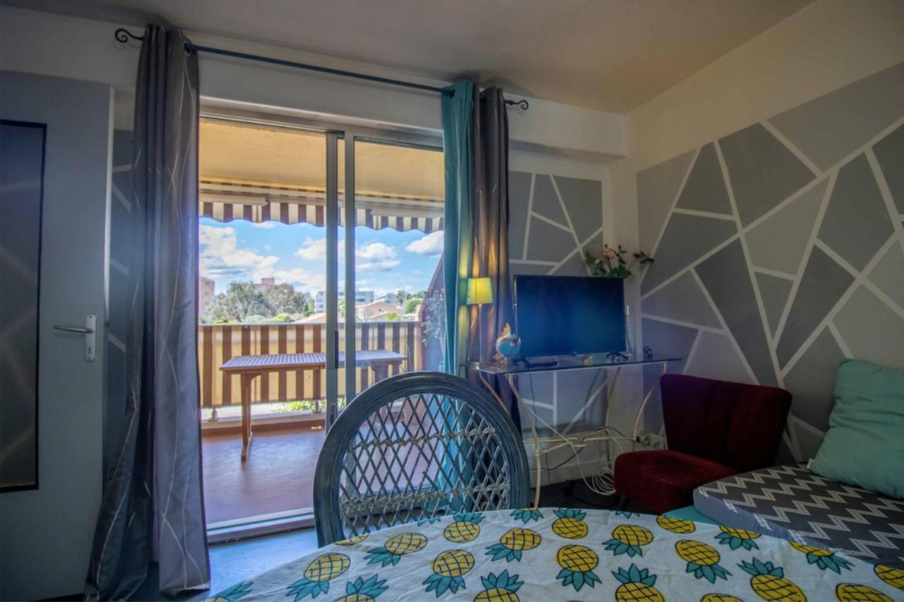 Cosy 35 M2 With Balcony In A Quiet Residence Fréjus Zewnętrze zdjęcie